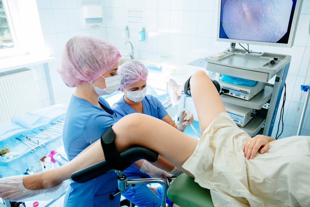 Woman,Gynecologist,And,Female,Assistant,With,Hysteroscopy,Equipment,Carry,Out